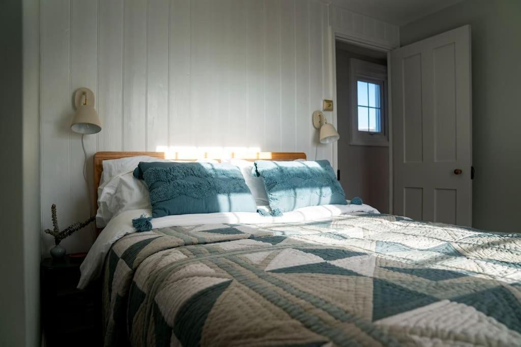 Northdene Cottage - Cosy Old Fisherman'S Cottage Two Mins From Sea - Free Parking - Wood Burning Stove - Roll Top Bath - Dog Friendly Deal Dış mekan fotoğraf