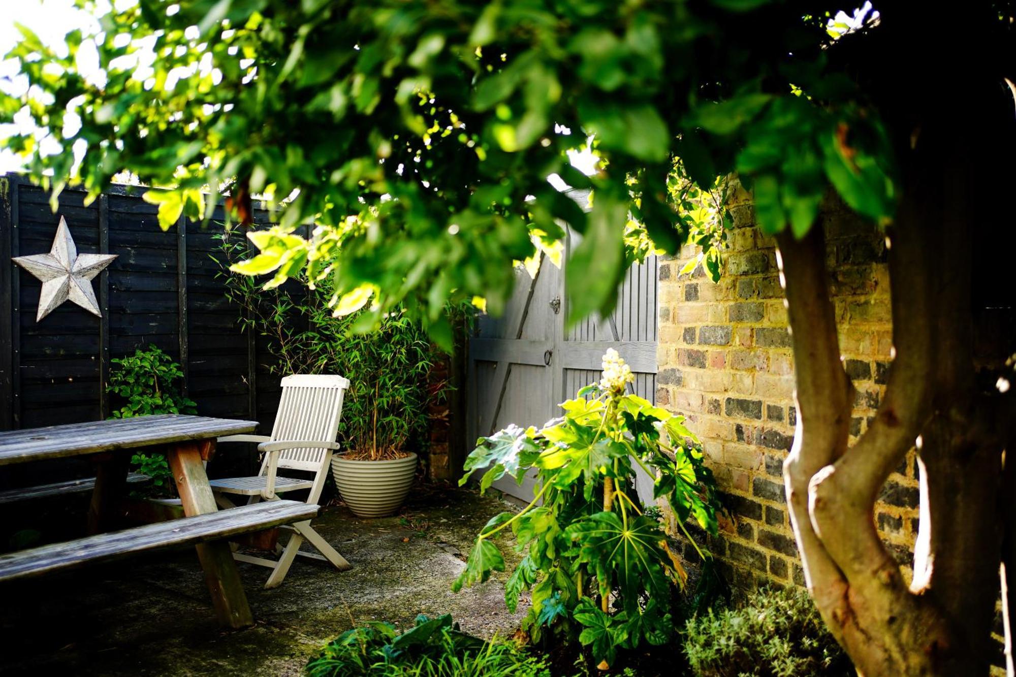 Northdene Cottage - Cosy Old Fisherman'S Cottage Two Mins From Sea - Free Parking - Wood Burning Stove - Roll Top Bath - Dog Friendly Deal Dış mekan fotoğraf