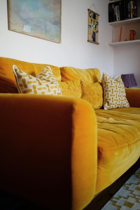 Northdene Cottage - Cosy Old Fisherman'S Cottage Two Mins From Sea - Free Parking - Wood Burning Stove - Roll Top Bath - Dog Friendly Deal Dış mekan fotoğraf